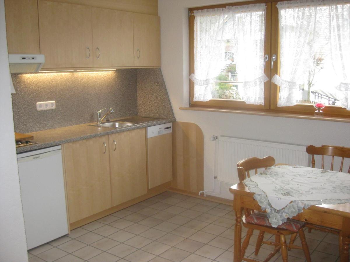 レンツキルヒSchwarzwaldhaus Simmelehofアパートメント 部屋 写真
